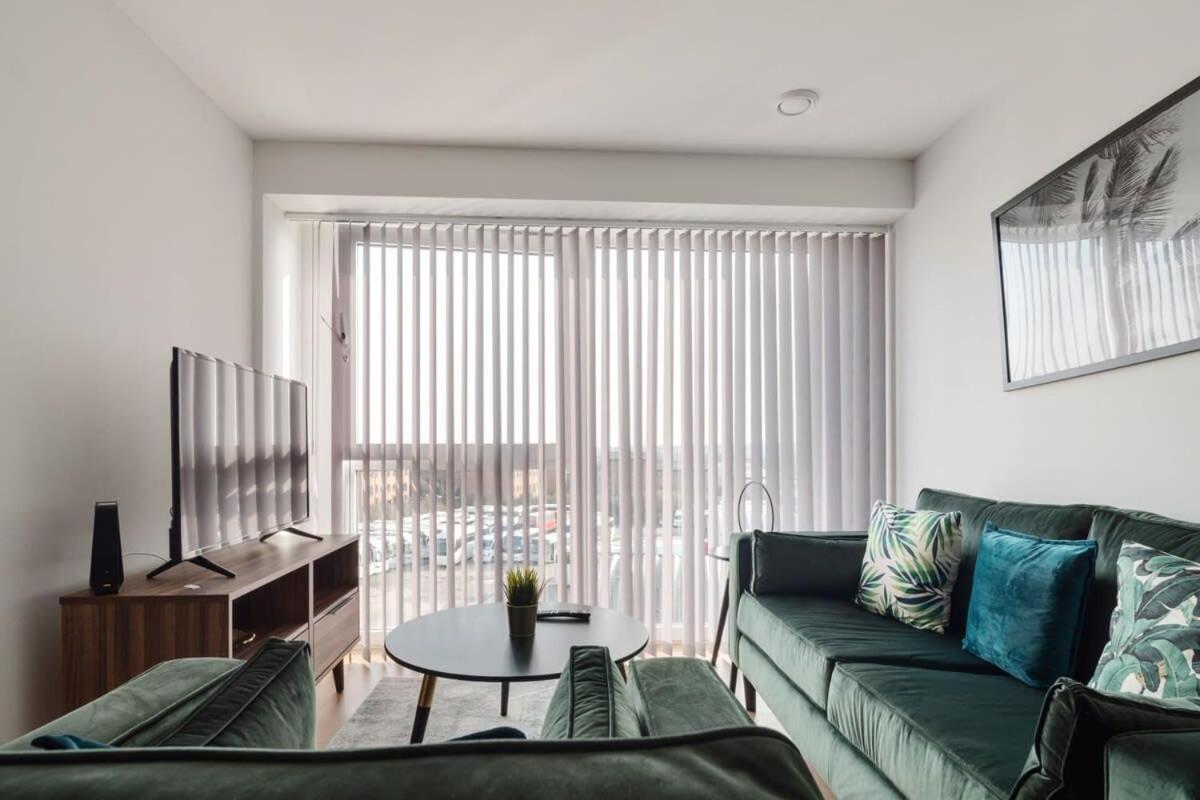 Beautiful 2 Bed Apartment In A Converted Mill Leeds  Exterior photo